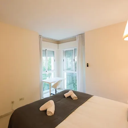 Spacious Flat With Pool In * Marbella